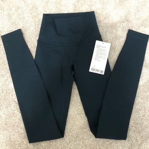 NWT lululemon wunder under. Nocturnal teal. Size 2